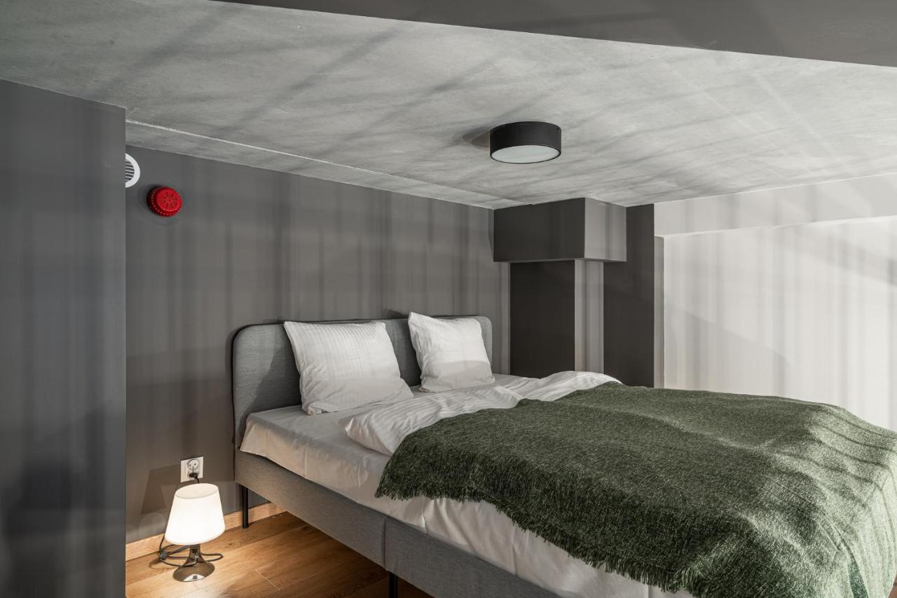 Rentplanet - Apartamenty Zarembowicza Breslavia Exterior foto