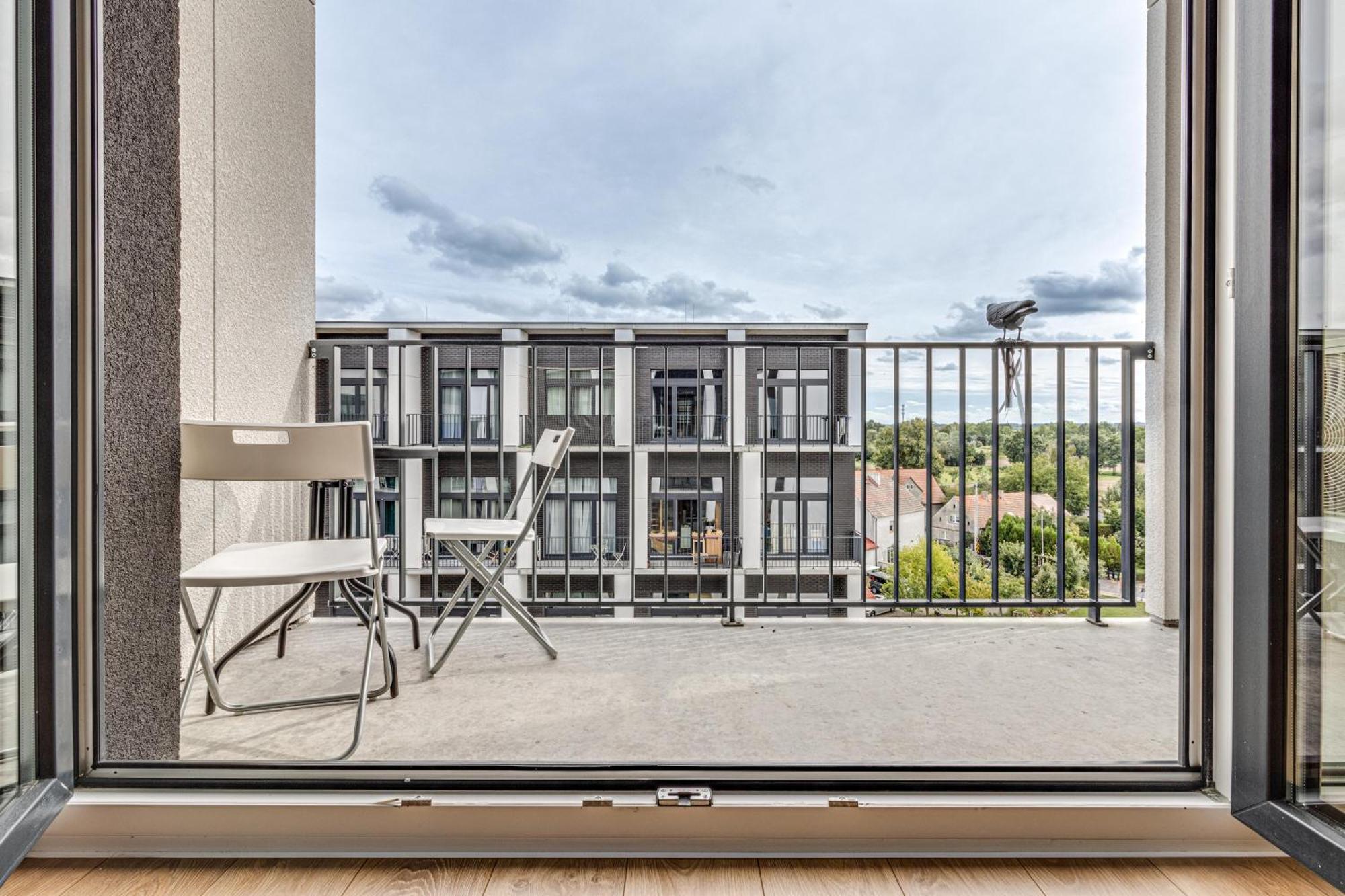 Rentplanet - Apartamenty Zarembowicza Breslavia Exterior foto